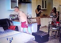 .. jovem casal fazendo filme pornô amador na casa ..